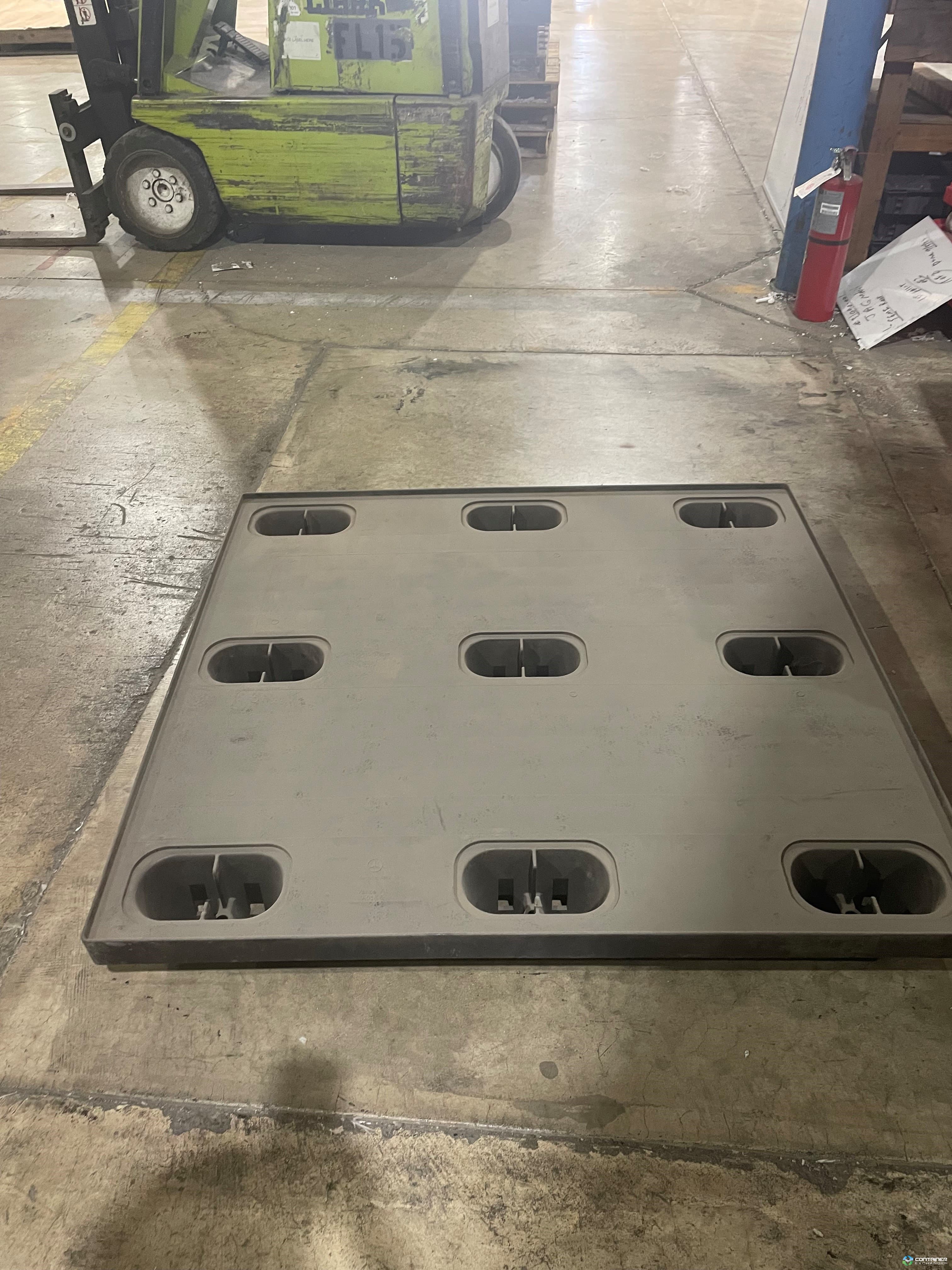 Plastic Pallets For Sale: Refurbished 48x45x5 Black Plastic Nestable Pallets Indiana In Indiana - image  1 Plastic Pallets For Sale: Refurbished 48x45x5 Black Plastic Nestable Pallets Indiana In Indiana - image  1