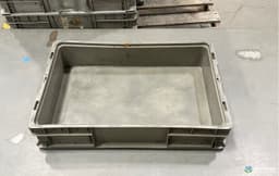 Stacking Totes For Sale: Used 24x15x5 Stacking Totes California In California - image 2 Stacking Totes For Sale: Used 24x15x5 Stacking Totes California In California - image 2