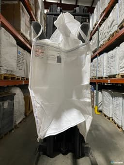 Bulk Bags - FIBC For Sale: New 36x36x42 Duffle Top / Spout Discharge 2,205lbs SWL Texas In Texas - image 2 Bulk Bags - FIBC For Sale: New 36x36x42 Duffle Top / Spout Discharge 2,205lbs SWL Texas In Texas - image 2