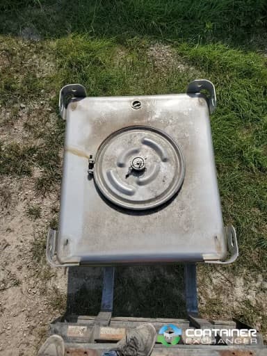 IBC Totes For Sale: Used 125 Gallon Stainless Steel Totes Texas In Texas - image 2 IBC Totes For Sale: Used 125 Gallon Stainless Steel Totes Texas In Texas - image 2