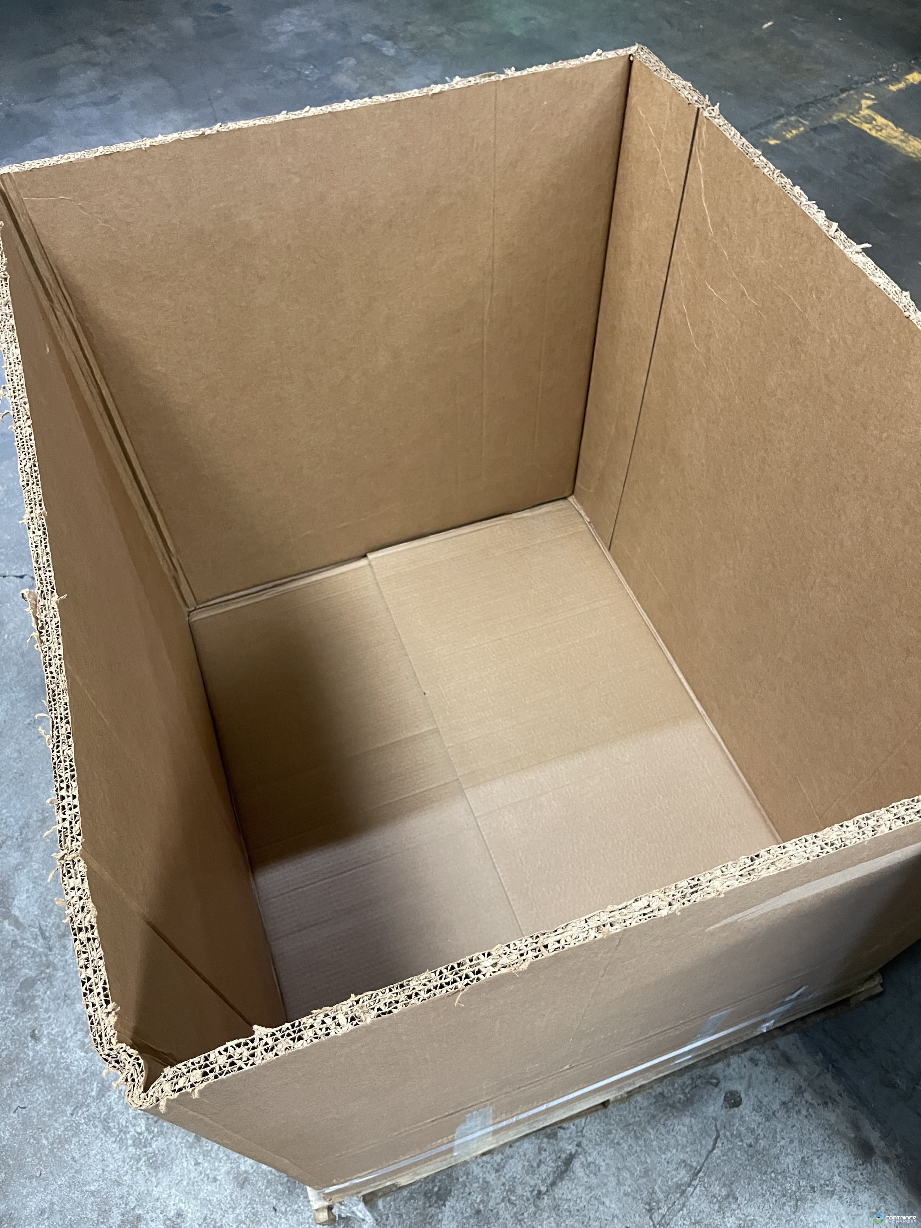 Gaylord Boxes For Sale: Used Rectangular 48x40x41 Gaylords 4-wall with Full Bottoms Illinois In Illinois - image  3 Gaylord Boxes For Sale: Used Rectangular 48x40x41 Gaylords 4-wall with Full Bottoms Illinois In Illinois - image  3