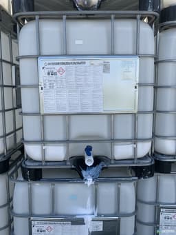 IBC Totes For Sale: Used 275 Gallon IBC Totes Non Food Grade Kansas In Kansas - image 2 IBC Totes For Sale: Used 275 Gallon IBC Totes Non Food Grade Kansas In Kansas - image 2