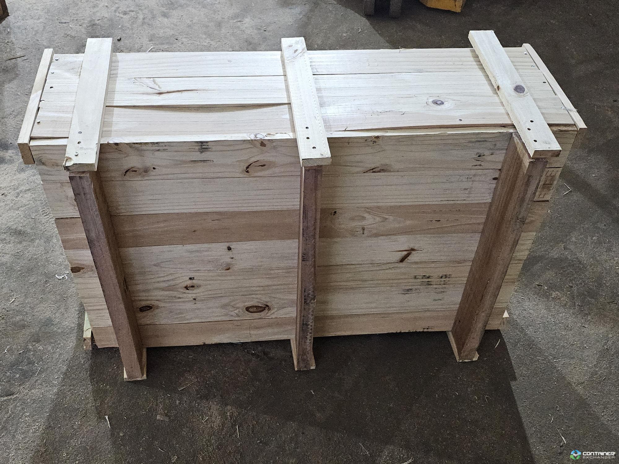 Wood Crates For Sale: New 43x28x17 Fixed Wall Wood Crate with Lids Michigan In Michigan - image  3 Wood Crates For Sale: New 43x28x17 Fixed Wall Wood Crate with Lids Michigan In Michigan - image  3