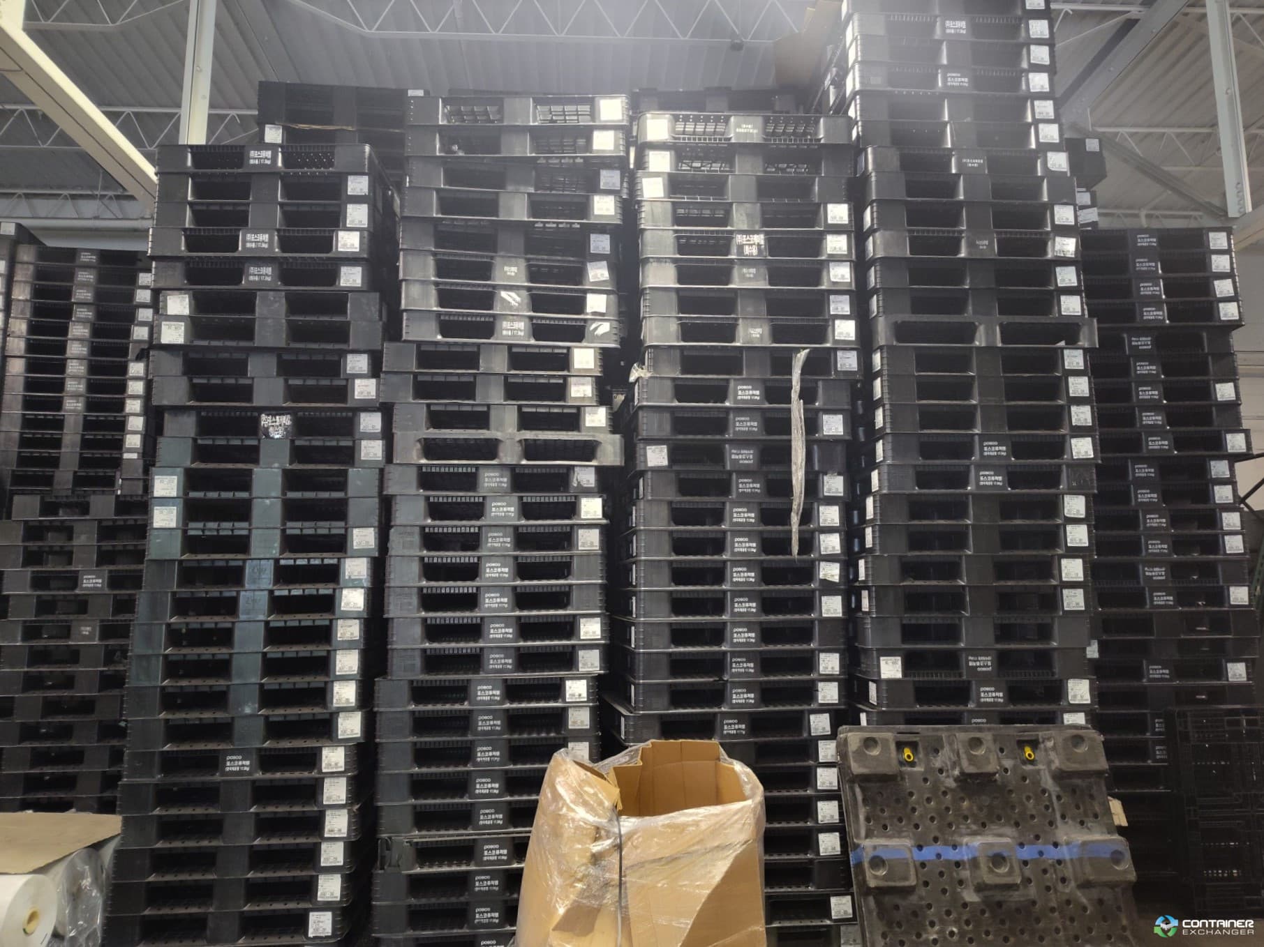 Plastic Pallets For Sale: CLEARANCED - Used 43x43x6 Black Plastic Pallets Export PP/PE Ohio In Ohio - image  3 Plastic Pallets For Sale: CLEARANCED - Used 43x43x6 Black Plastic Pallets Export PP/PE Ohio In Ohio - image  3