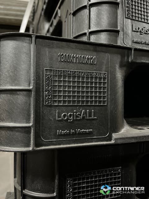 Plastic Pallets For Sale: USED 51x43x4.75 PLASTIC PALLETS ONTARIO In Ontario - image  2 Plastic Pallets For Sale: USED 51x43x4.75 PLASTIC PALLETS ONTARIO In Ontario - image  2