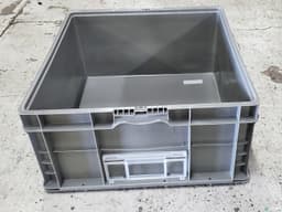 Stacking Totes For Sale: Like New Orbis Light Gray 24x22x11 Smooth Bottom Units Ohio In Ohio - image 2 Stacking Totes For Sale: Like New Orbis Light Gray 24x22x11 Smooth Bottom Units Ohio In Ohio - image 2