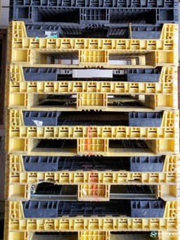 Pallet Containers For Sale: Refurbished 62x48x25 Mixed Color Bulk Bins Drop Doors on 48" side Ohio In Ohio - image 1 Pallet Containers For Sale: Refurbished 62x48x25 Mixed Color Bulk Bins Drop Doors on 48" side Ohio In Ohio - image 1