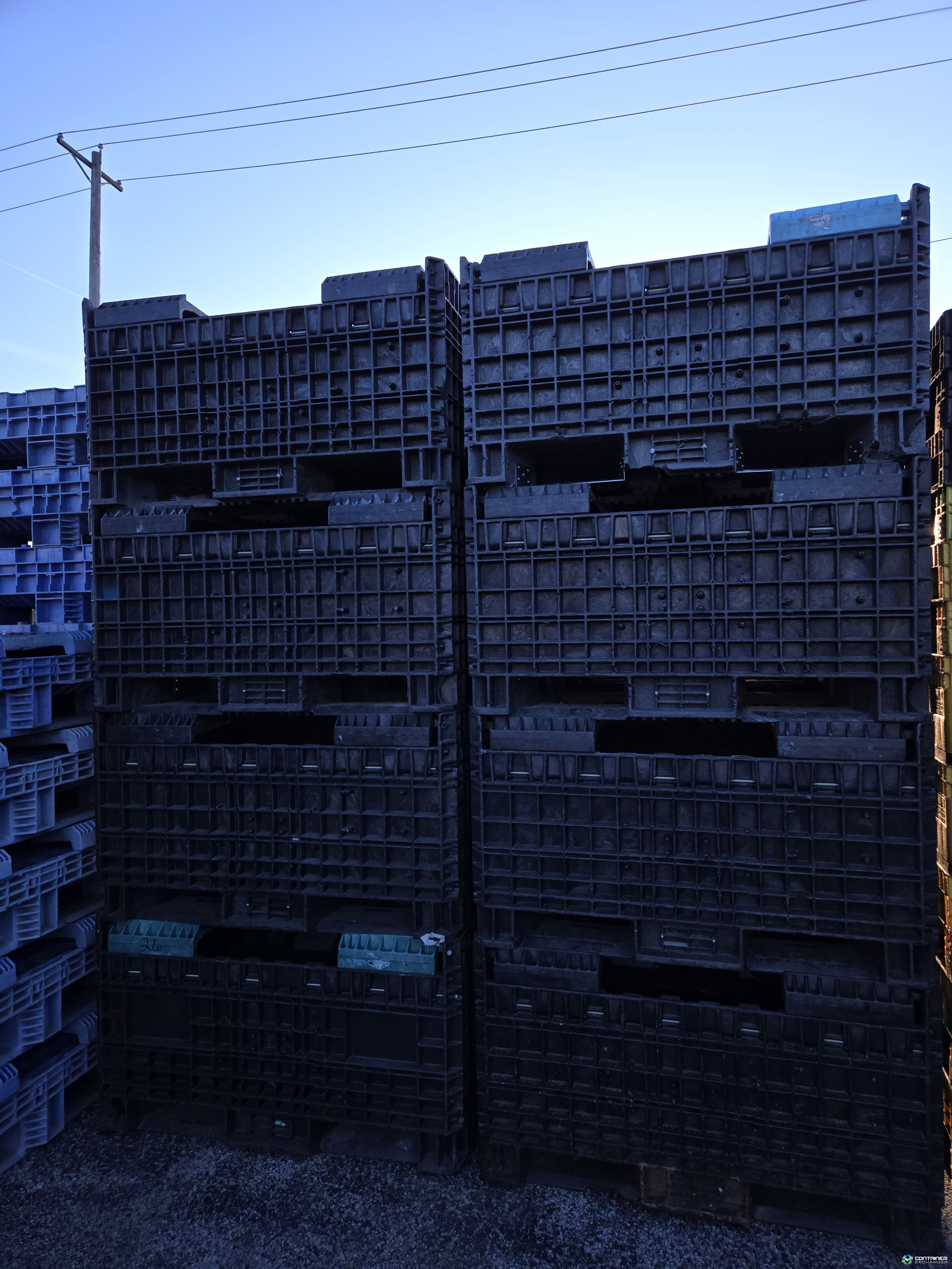 Pallet Containers For Sale: Refurbished 45x48x39 Collapsible Bulk Container Mixed Color with 2 Drop Doors 48" Side Ohio In Ohio - image  3 Pallet Containers For Sale: Refurbished 45x48x39 Collapsible Bulk Container Mixed Color with 2 Drop Doors 48" Side Ohio In Ohio - image  3