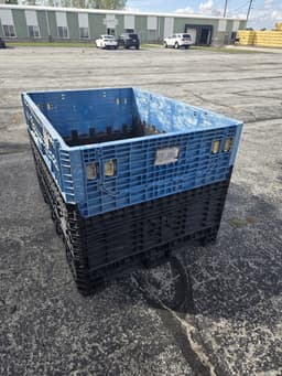 Pallet Containers For Sale: Refurbished 64x48x41 Bulk Containers 2 Drop Doors on 48" Sides Ohio In Ohio - image 2 Pallet Containers For Sale: Refurbished 64x48x41 Bulk Containers 2 Drop Doors on 48" Sides Ohio In Ohio - image 2