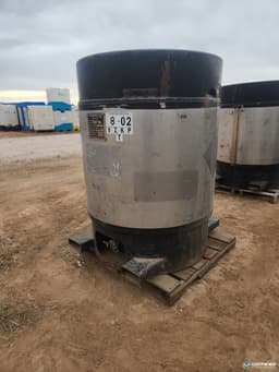 IBC Totes For Sale: 275 Gallon SS Stainless Steel IBC Totes Non Food Grade In Texas - image 6 IBC Totes For Sale: 275 Gallon SS Stainless Steel IBC Totes Non Food Grade In Texas - image 6