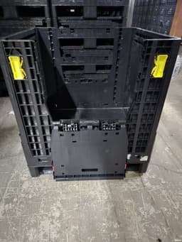 Pallet Containers For Sale: New Monoflo 30x32x34 Collapsible Bulk Containers with 2 Drop Doors Ohio In Ohio - image 2 Pallet Containers For Sale: New Monoflo 30x32x34 Collapsible Bulk Containers with 2 Drop Doors Ohio In Ohio - image 2