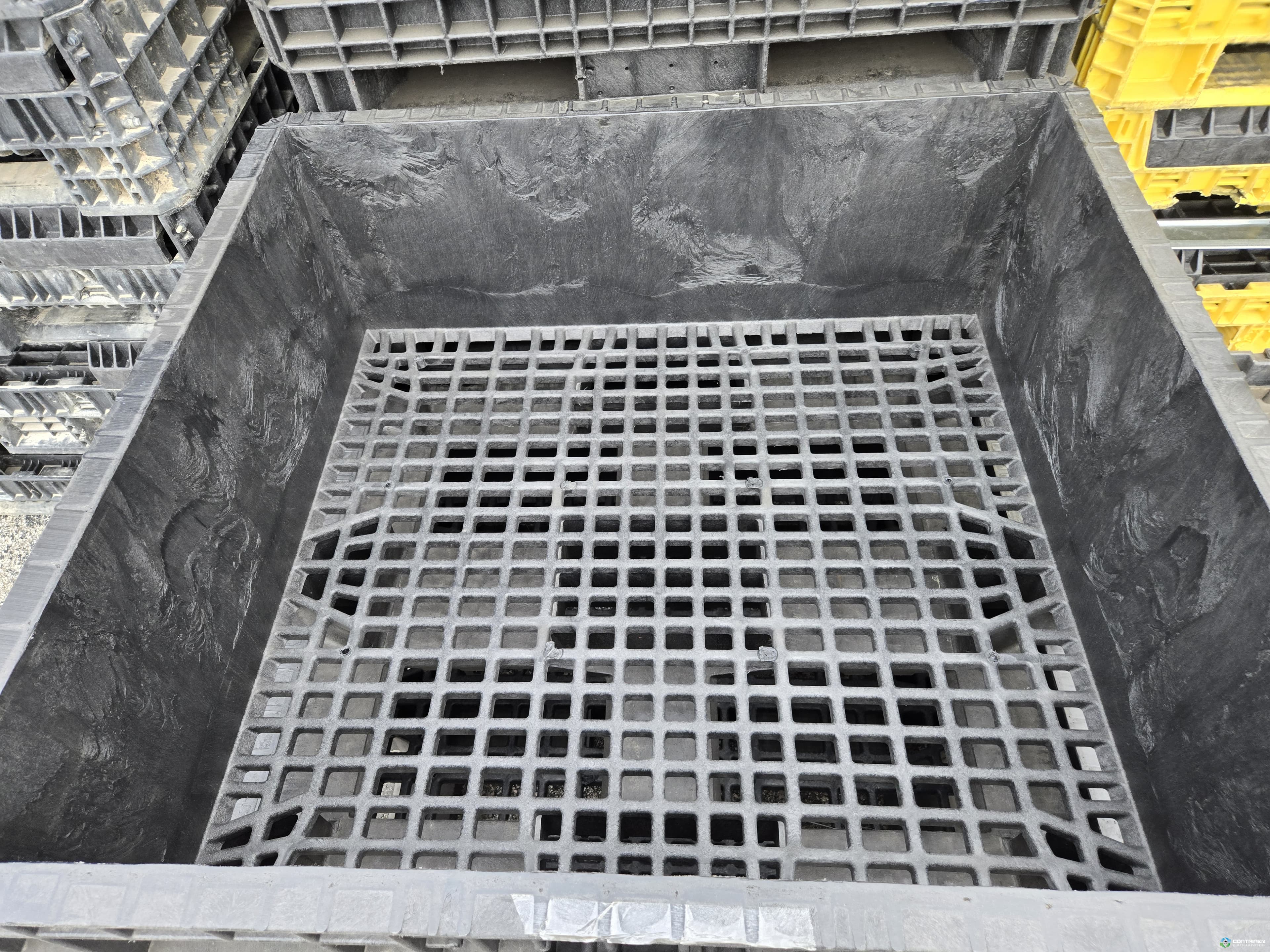 Pallet Containers For Sale: Orbis All Black 45x48x21 Fix Walled Bin In Ohio - image  3 Pallet Containers For Sale: Orbis All Black 45x48x21 Fix Walled Bin In Ohio - image  3