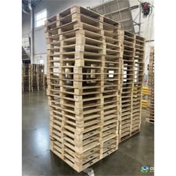 Wood Pallets For Sale: Used 43x37.5x3 Press Board Block Wood Pallets Kentucky In Kentucky - image 1 Wood Pallets For Sale: Used 43x37.5x3 Press Board Block Wood Pallets Kentucky In Kentucky - image 1