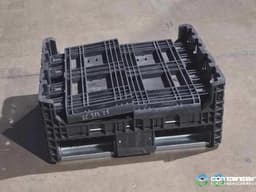 Pallet Containers For Sale: Refurbished 30x32x25 Collapsible Bulk Containers w. Drop Doors Indiana In Indiana - image 3 Pallet Containers For Sale: Refurbished 30x32x25 Collapsible Bulk Containers w. Drop Doors Indiana In Indiana - image 3