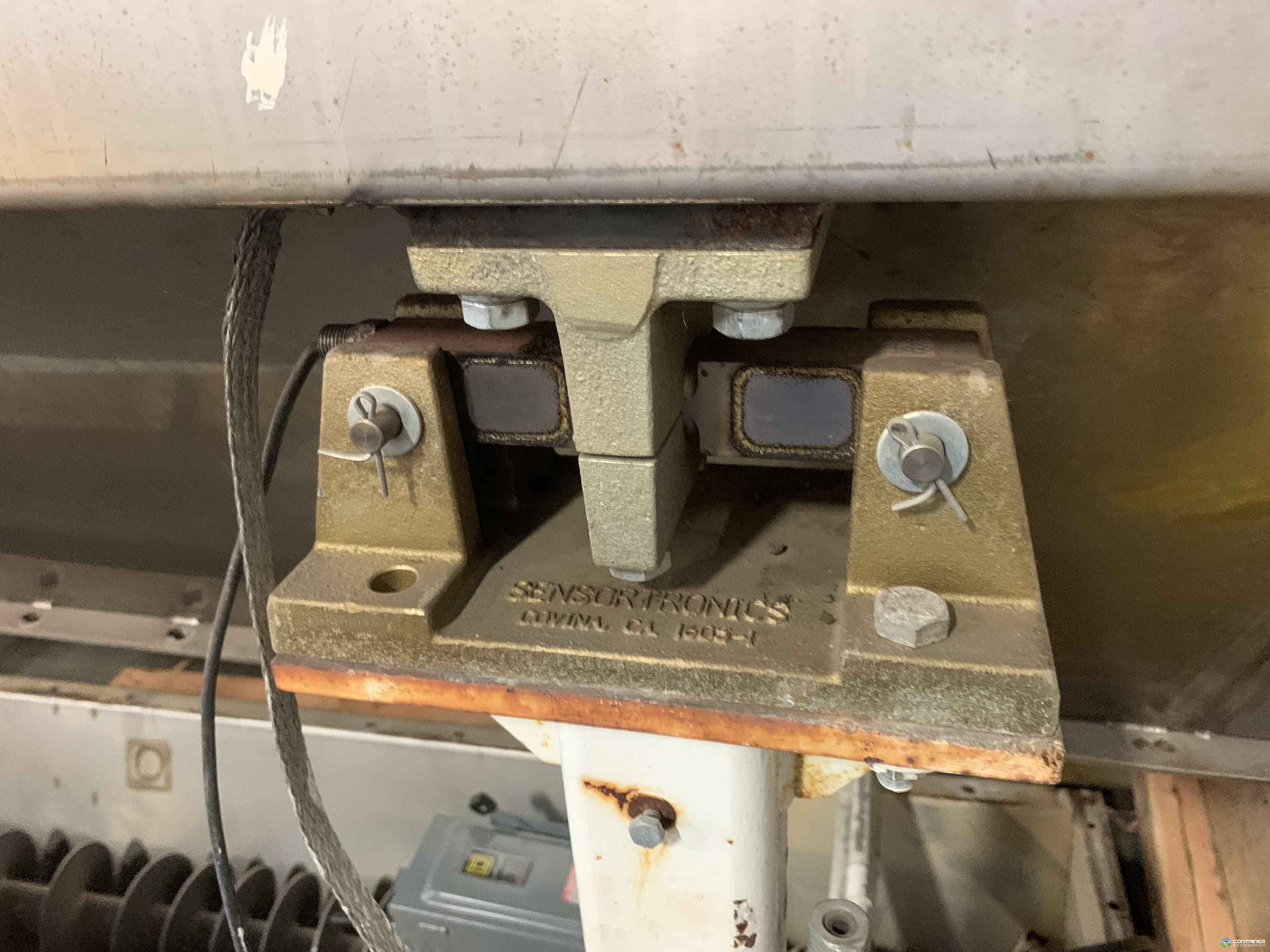 Hoppers & Silos For Sale: Used 120x48x66 Stainless Steel Silo Washington In Washington - image  3 Hoppers & Silos For Sale: Used 120x48x66 Stainless Steel Silo Washington In Washington - image  3