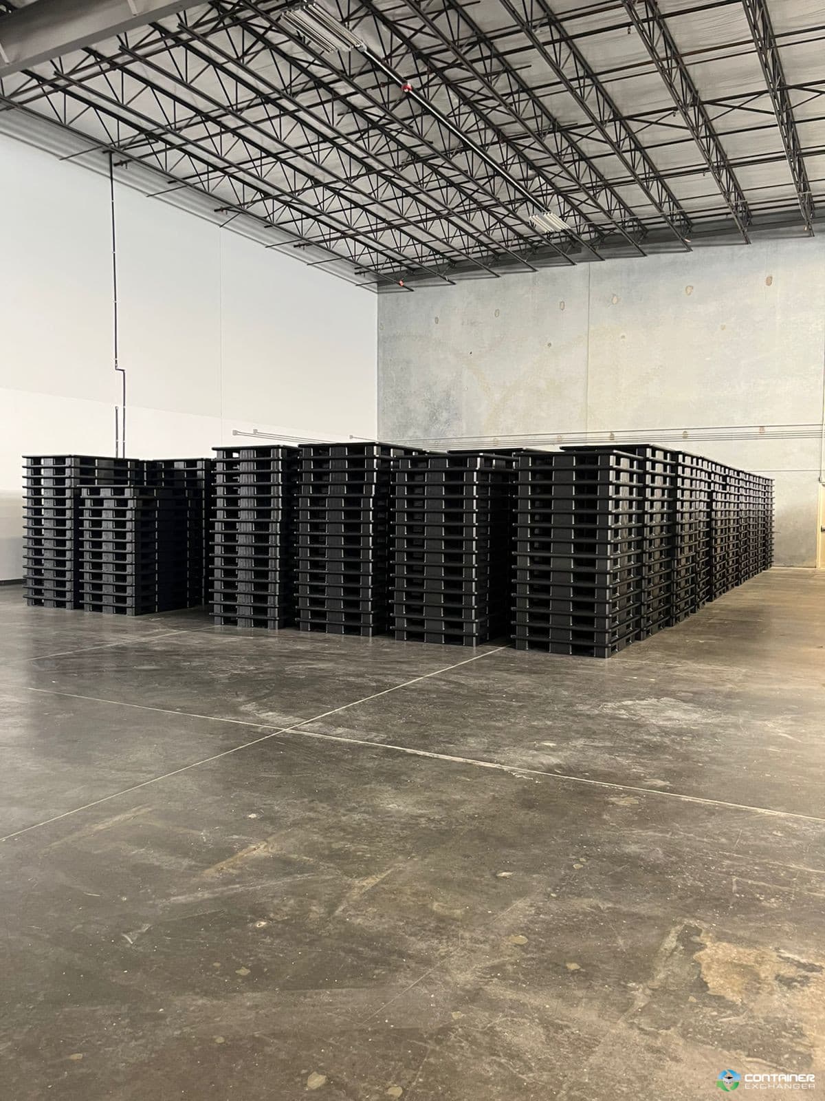 Plastic Pallets For Sale: New 51.25x43.5x6 Heavy Duty Plastic Pallets Texas In Texas - image 3 Plastic Pallets For Sale: New 51.25x43.5x6 Heavy Duty Plastic Pallets Texas In Texas - image 3