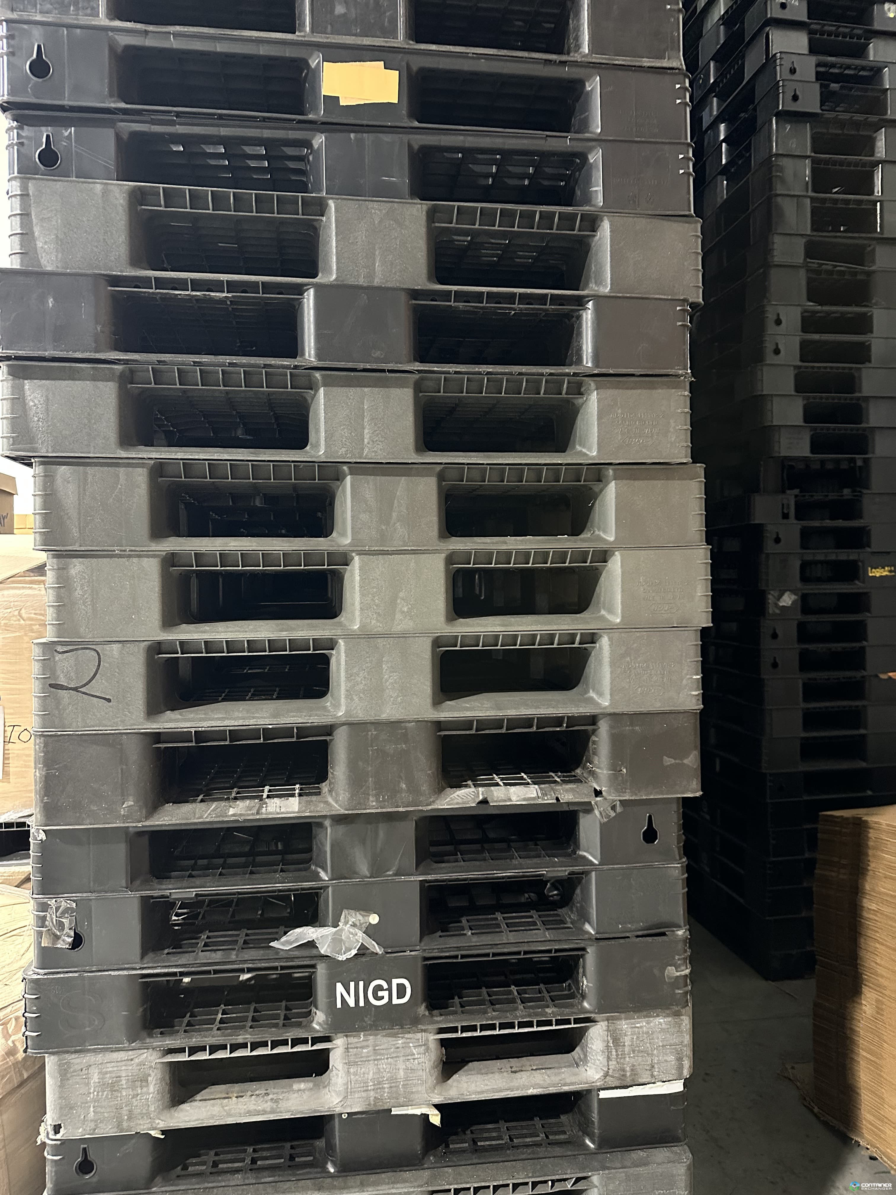 Plastic Pallets For Sale: Used 43x43x5 Plastic Pallets Indiana In Indiana - image 2 Plastic Pallets For Sale: Used 43x43x5 Plastic Pallets Indiana In Indiana - image 2