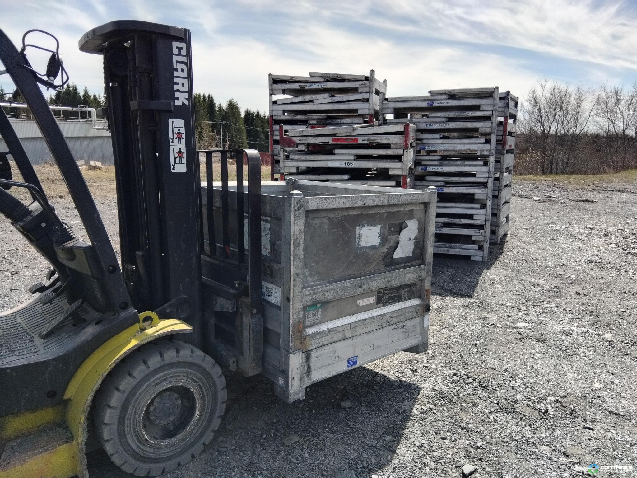 Metal Bins For Sale: Refurbished 60x46x44 Collapsible Aluminium Bins Quebec In Quebec - image 2 Metal Bins For Sale: Refurbished 60x46x44 Collapsible Aluminium Bins Quebec In Quebec - image 2