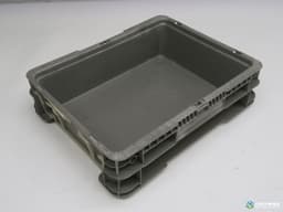 Stacking Totes For Sale: Used 12x15x4 Orbis Straight Wall Stacking Tote Texas In Texas - image 2 Stacking Totes For Sale: Used 12x15x4 Orbis Straight Wall Stacking Tote Texas In Texas - image 2