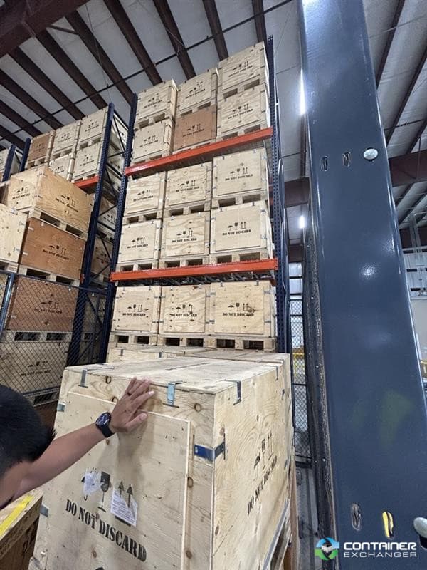 Transport Carts For Sale: New 31x29x32 Wood Crate-Custom Made New York In New York - image 1 Transport Carts For Sale: New 31x29x32 Wood Crate-Custom Made New York In New York - image 1