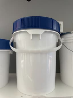 Drums For Sale: Refurbished 5 Gallon Bucket With Detachable Lid New York In New York - image 2 Drums For Sale: Refurbished 5 Gallon Bucket With Detachable Lid New York In New York - image 2