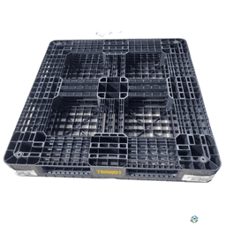 Plastic Pallets For Sale: Used 43x43x5 Plastic Pallets Kentucky In Kentucky - image 1 Plastic Pallets For Sale: Used 43x43x5 Plastic Pallets Kentucky In Kentucky - image 1