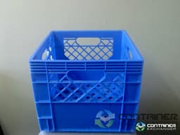 Food Totes & Trays For Sale: New 13x13x11 Dairy Cases- 16 Quart British Columbia In British Columbia - image 2 Food Totes & Trays For Sale: New 13x13x11 Dairy Cases- 16 Quart British Columbia In British Columbia - image 2
