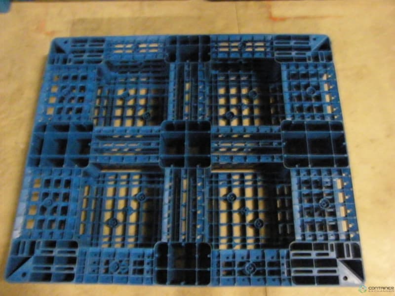 Plastic Pallets For Sale: Used 39x47x6 Stackable Plastic Pallets North Carolina In North Carolina - image  2 Plastic Pallets For Sale: Used 39x47x6 Stackable Plastic Pallets North Carolina In North Carolina - image  2