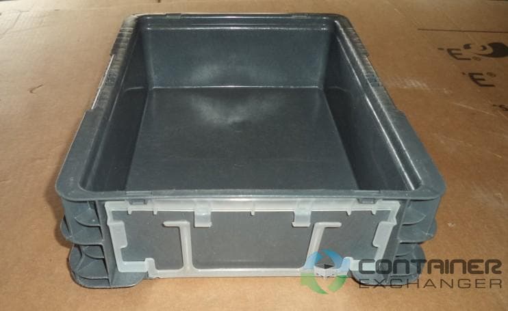 Stacking Totes For Sale: Used 15x12x4 Stacking Totes In Ontario - image  2 Stacking Totes For Sale: Used 15x12x4 Stacking Totes In Ontario - image  2