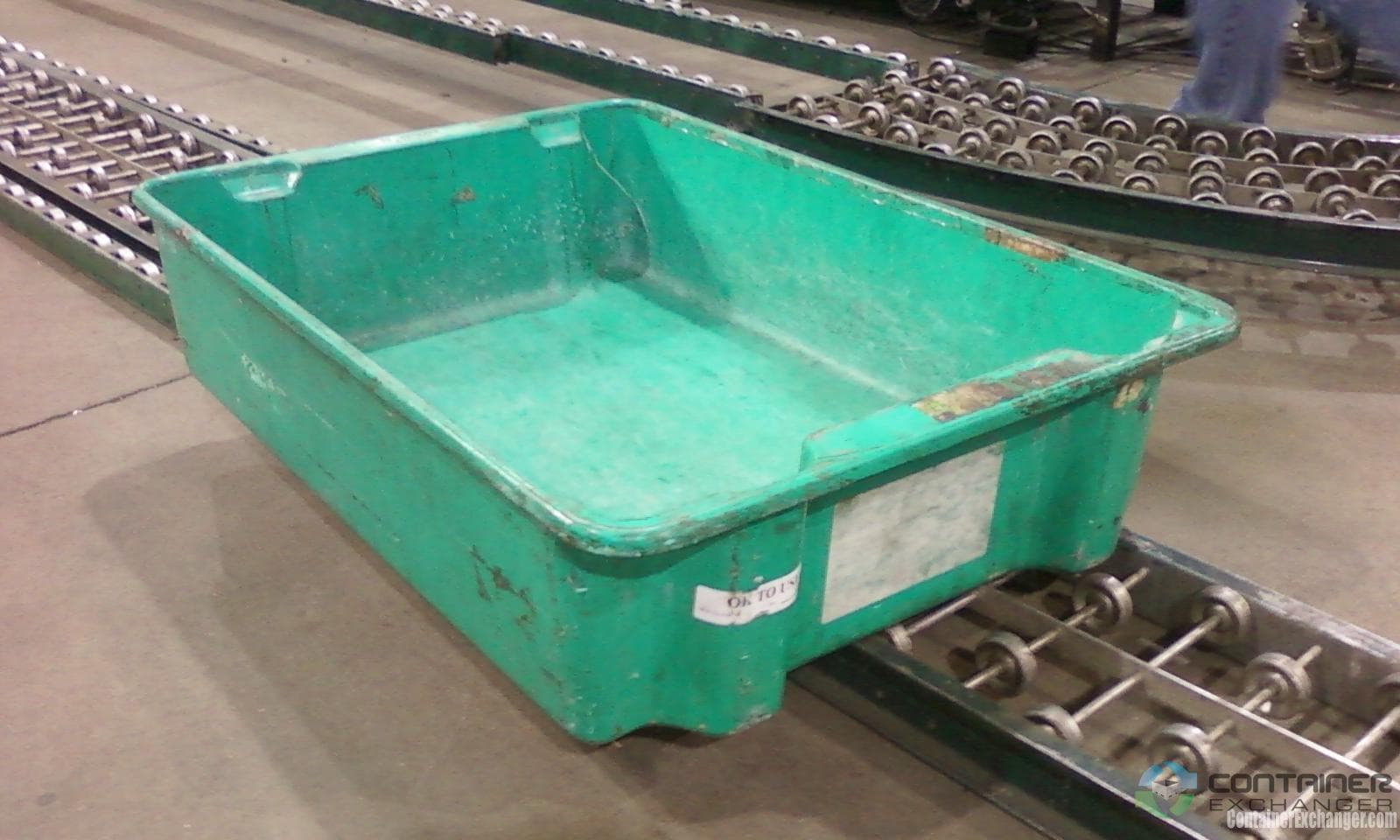 Stack & Nest Totes For Wanted: Plexton SN3023-8 - image 1 Stack & Nest Totes For Wanted: Plexton SN3023-8 - image 1